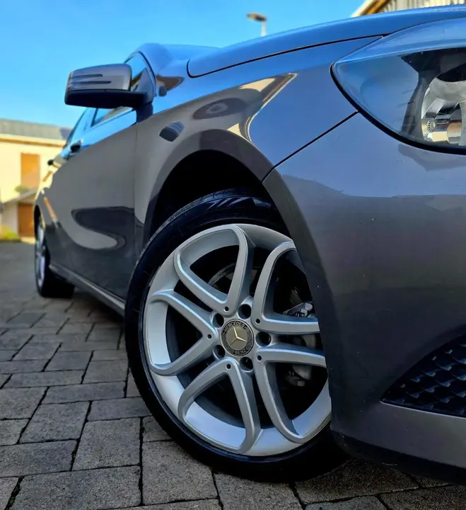 Mercedes-Benz A-Class 2014 photo 3