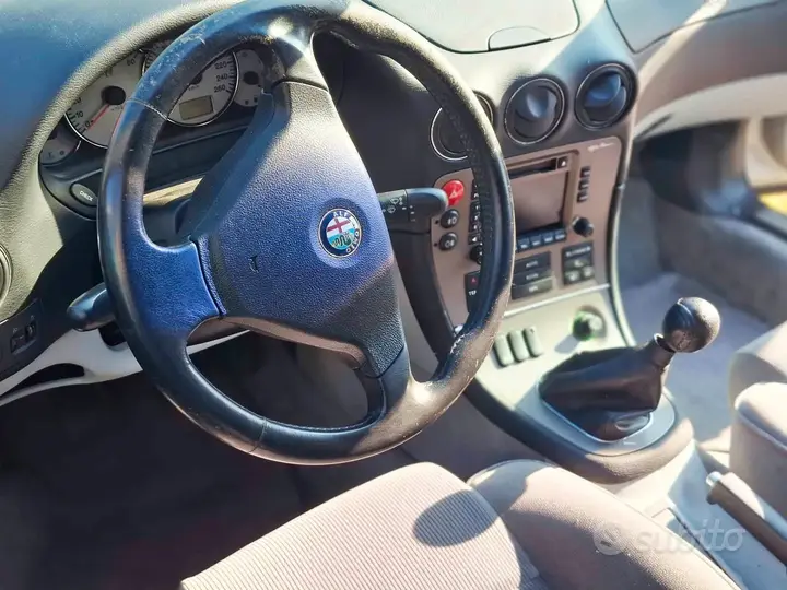 Alfa Romeo 166 2001 photo 4