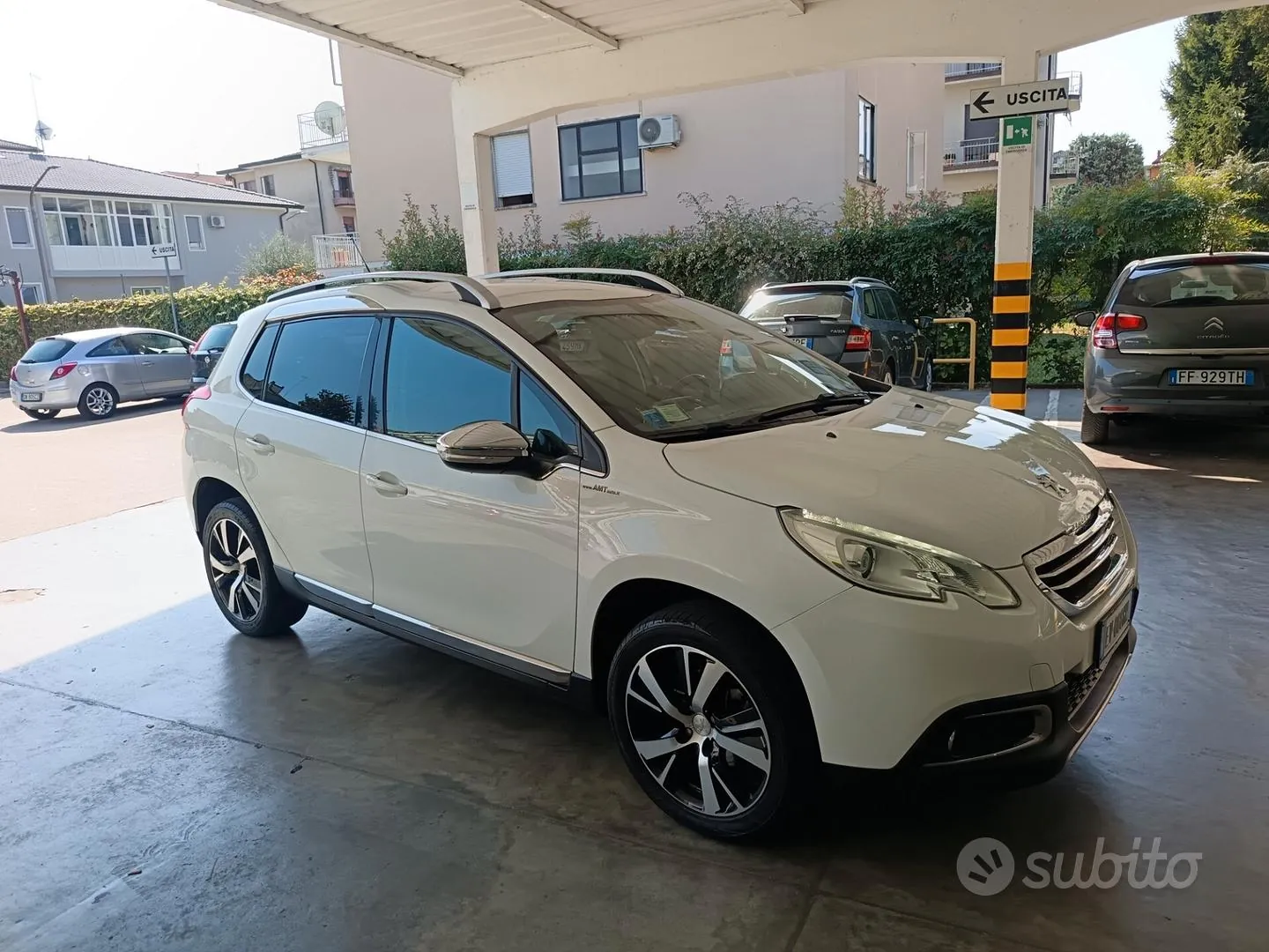 Peugeot 2008 2014 photo 4