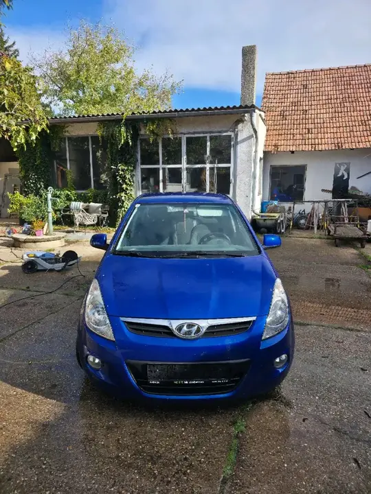 Hyundai I20