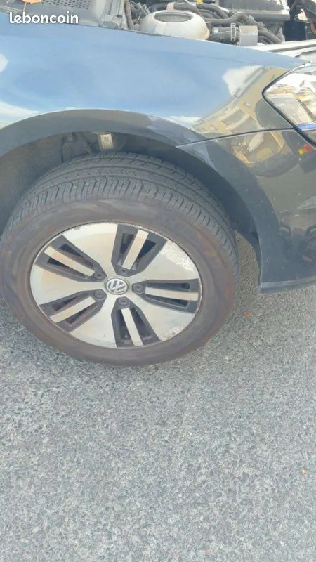 Volkswagen Golf 2015 photo 3