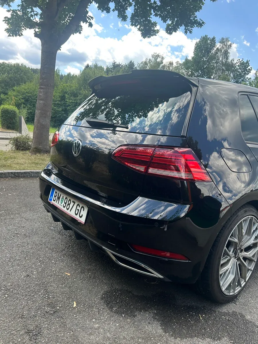 Volkswagen Golf 2019 photo 3