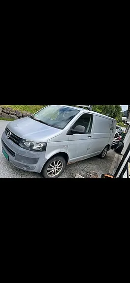 Volkswagen Transporter 2012 photo 2