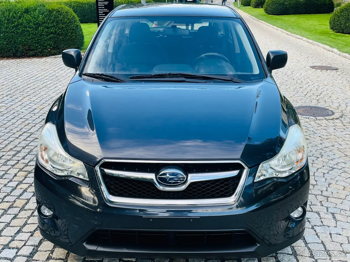 Subaru Xv 2012 photo 3