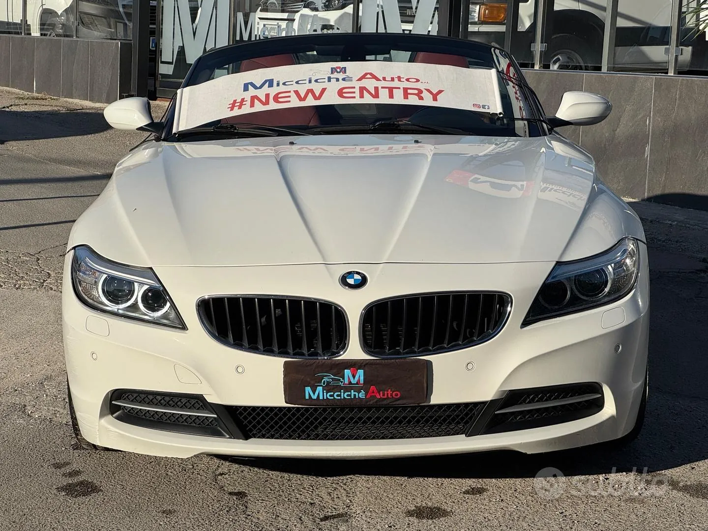 BMW Z4 2010 photo 3