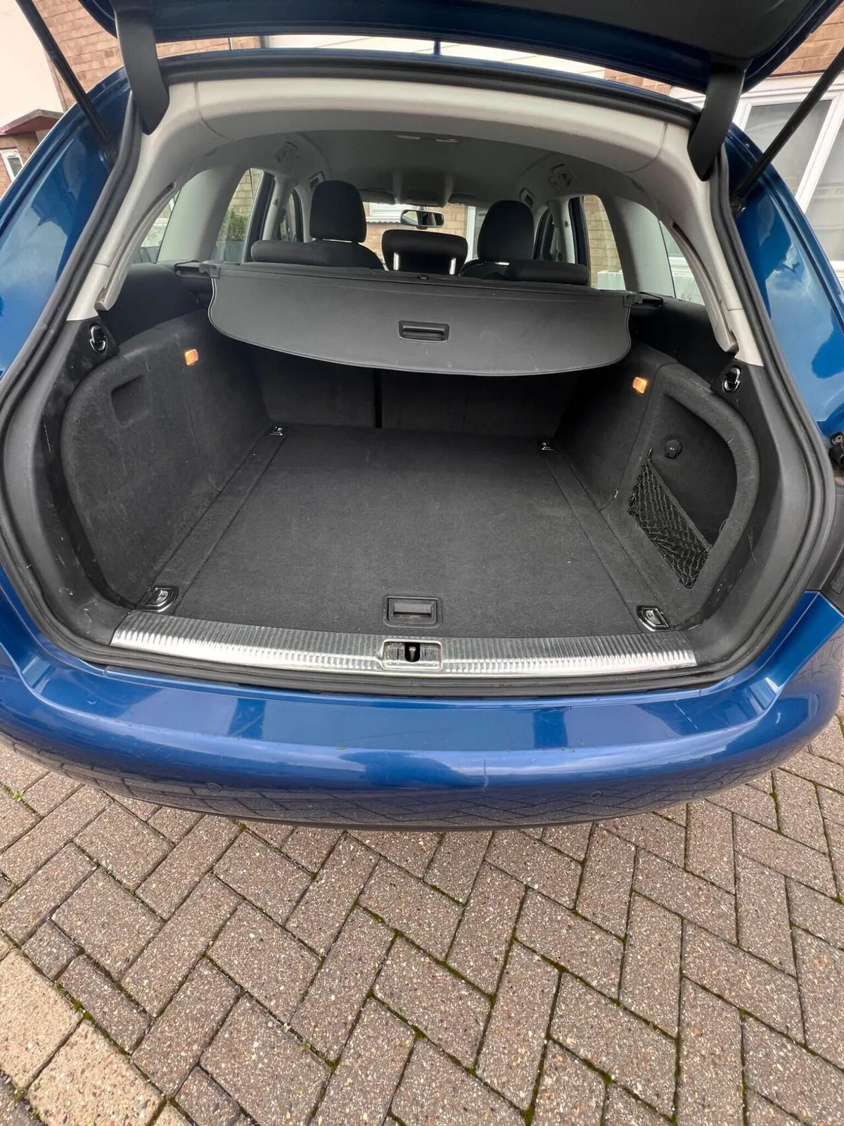 Audi A4 Avant 2011 photo 5