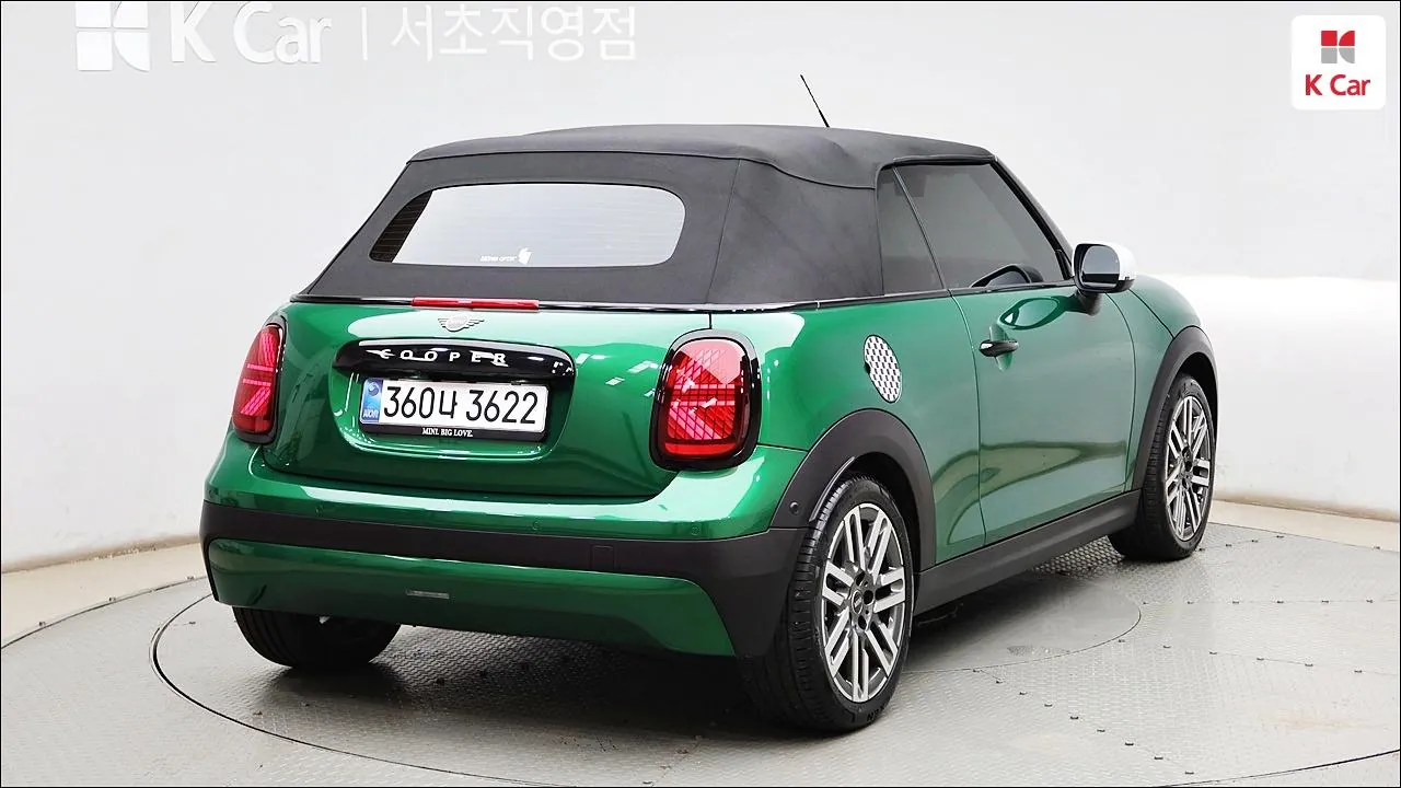 Mini Cooper Convertible (4Th Generation) 2025 photo 4