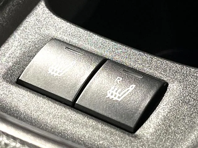 Toyota Aqua Gr Sport 2023 photo 5