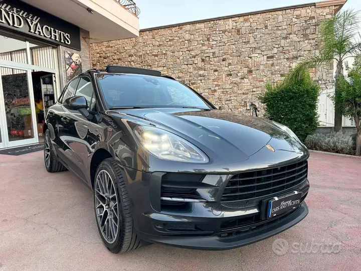 Porsche Macan