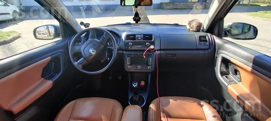 Skoda Roomster 2012 photo 5