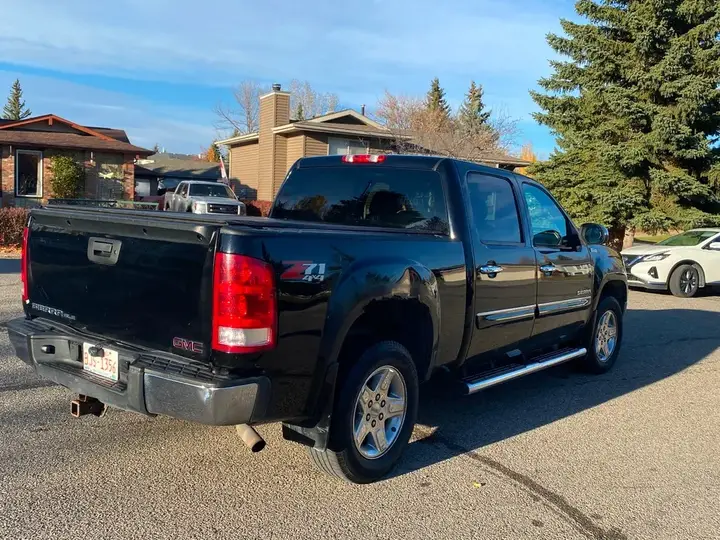 GMC Sierra 1500 2013 photo 2