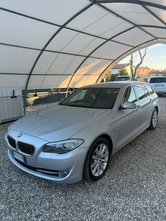 BMW 520D 2012 photo 3