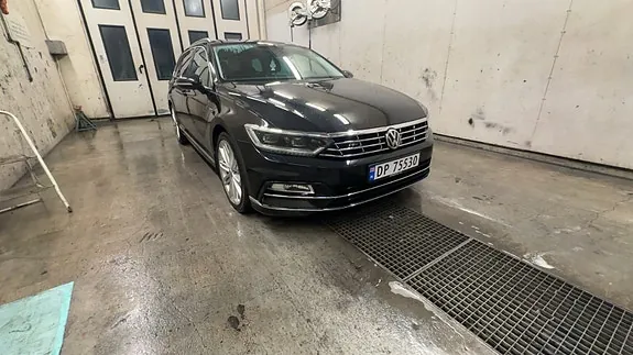 Volkswagen Passat 2016 photo 2