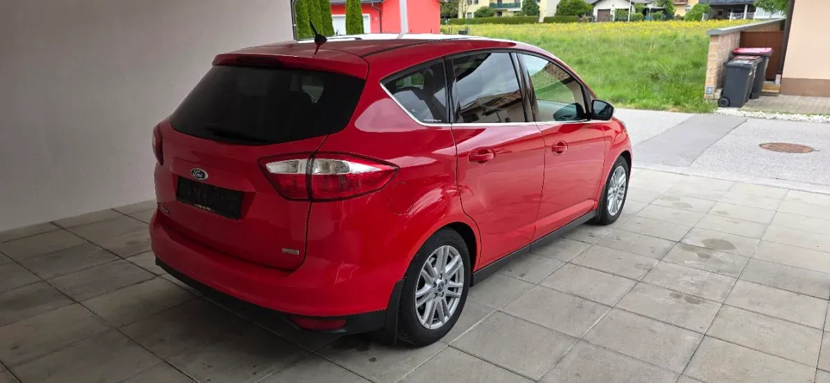 Ford C-Max 2012 photo 3
