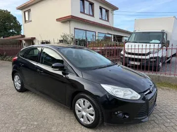Ford Focus 2012 photo 3