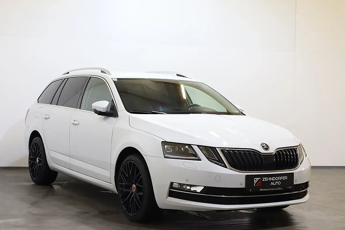 Skoda Octavia 2019 photo 2