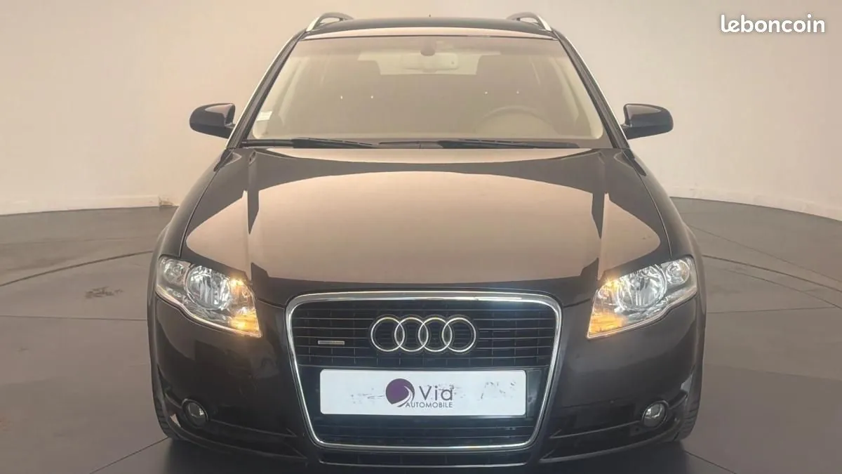 Audi A4 2007 photo 2