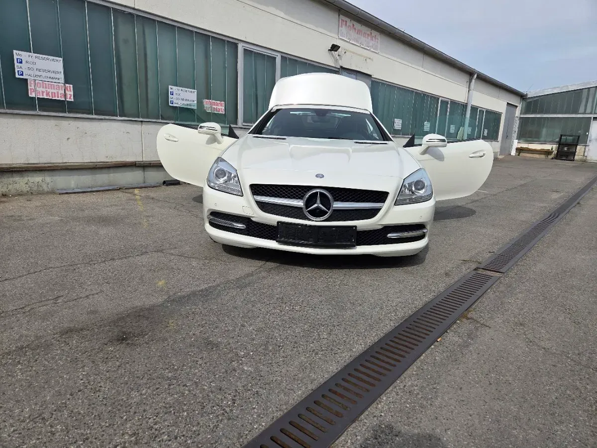 Mercedes-Benz Slk 2011 photo 2