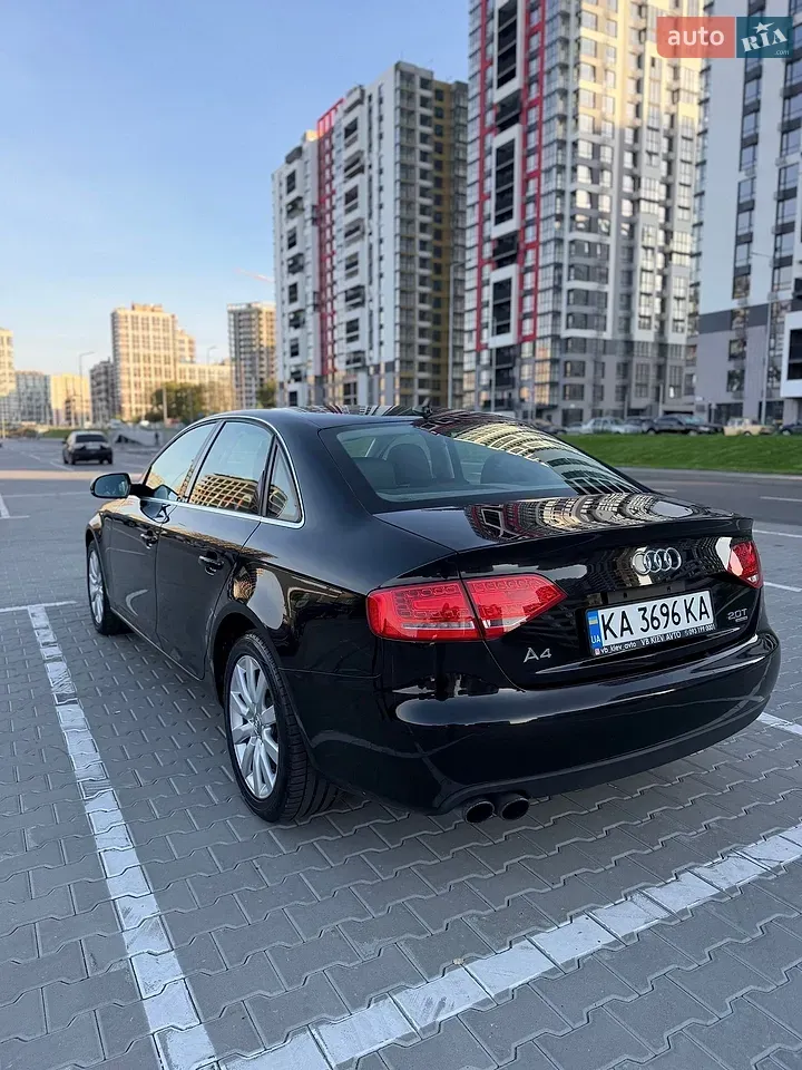 Audi A4 2011 photo 3