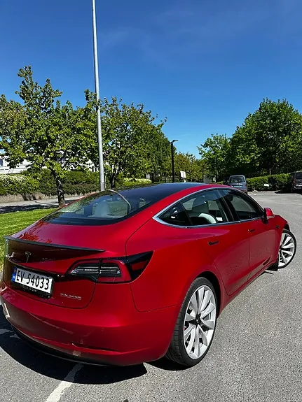 Tesla Model 3 2019 photo 2