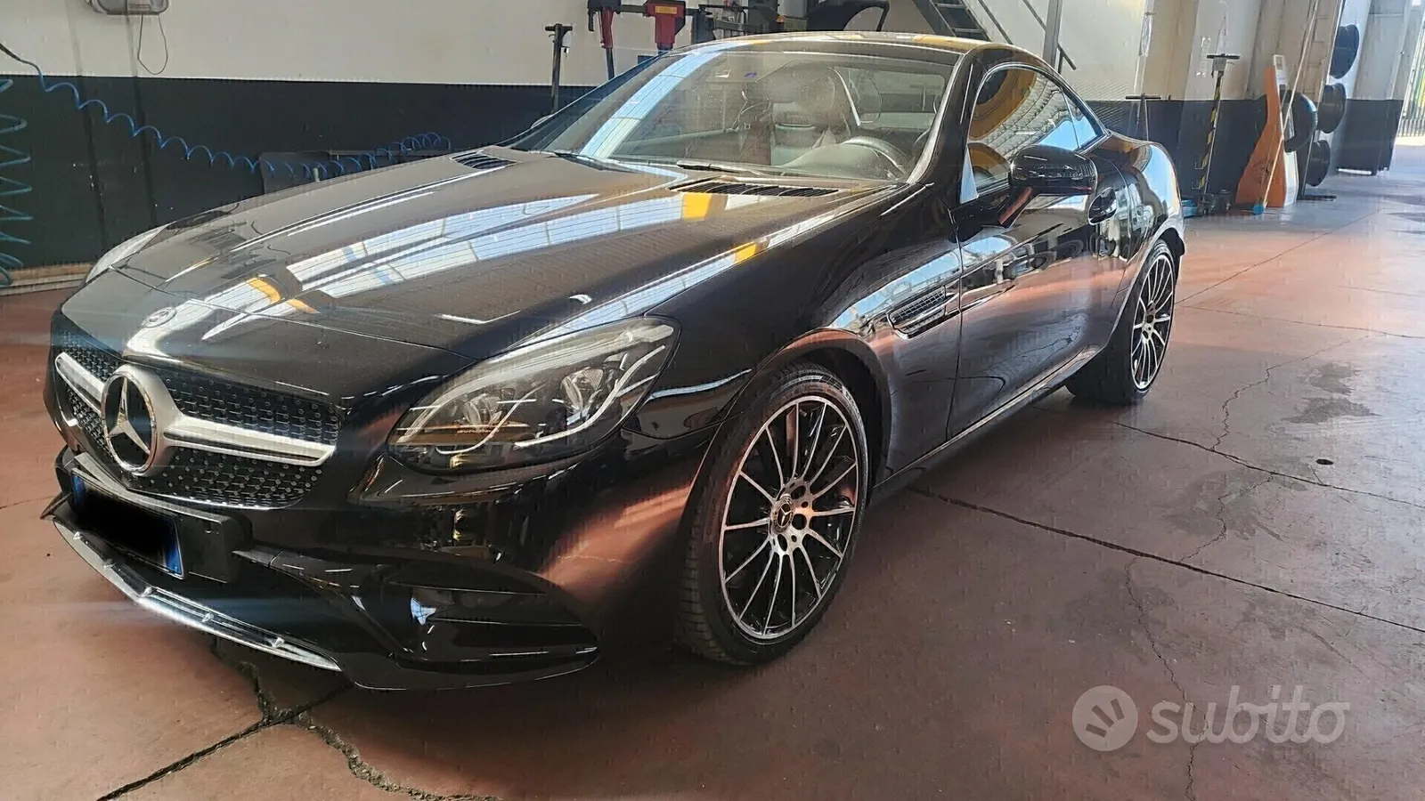 Mercedes-Benz Slc 2017 photo 2