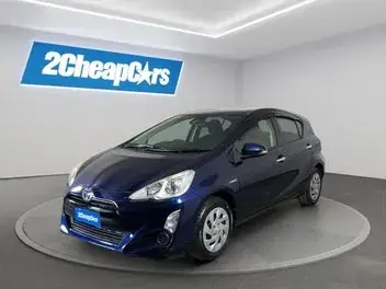 Toyota Aqua 2017 photo 2