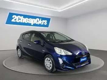 Toyota Aqua 2017 photo 4