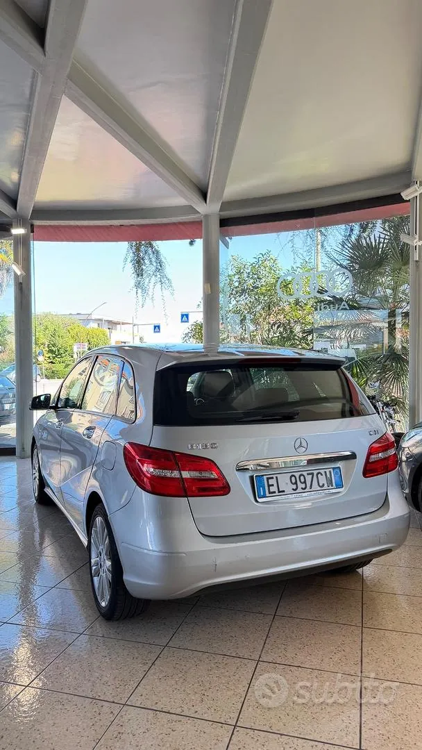 Mercedes-Benz B 180 Cdi