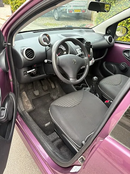 Peugeot 107 2014 photo 5