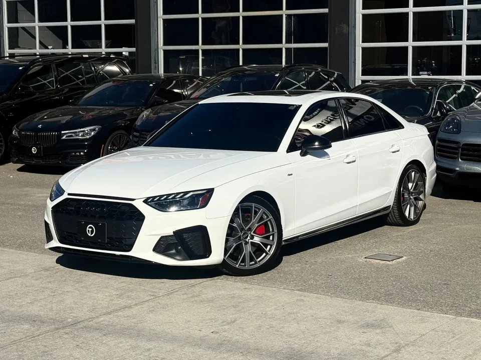 Audi A4 2022 photo 4