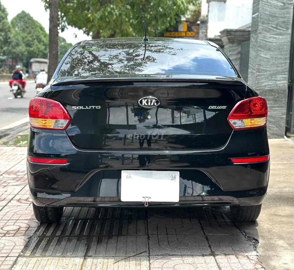 Kia Soluto 2021 photo 2