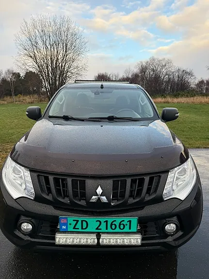 Mitsubishi L200 2016 photo 4
