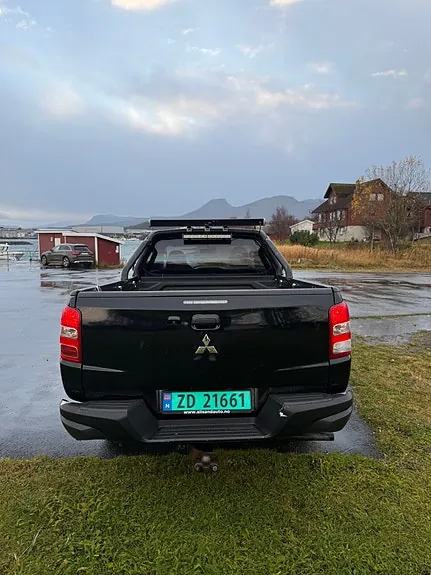 Mitsubishi L200 2016 photo 5