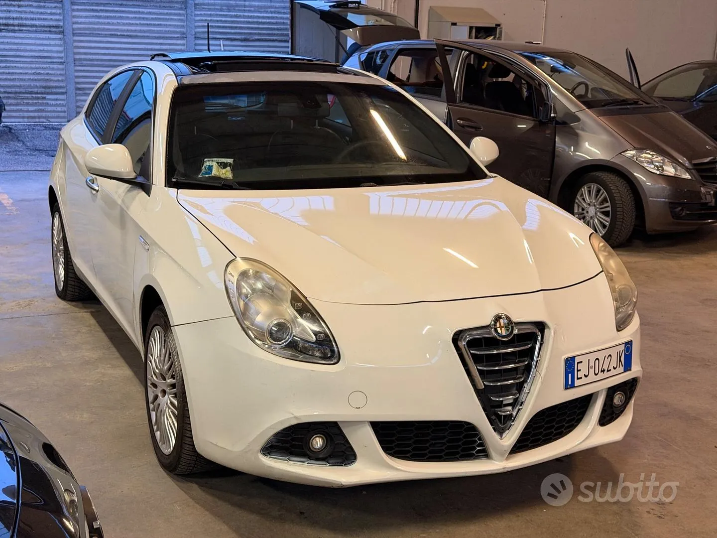 Alfa Romeo Giulietta 2011 photo 3