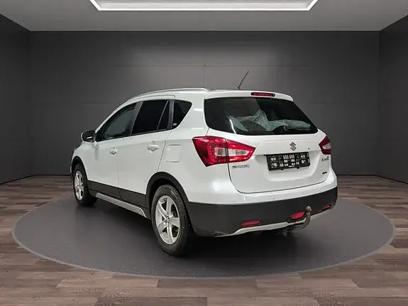 Suzuki S-Cross 2017 photo 3