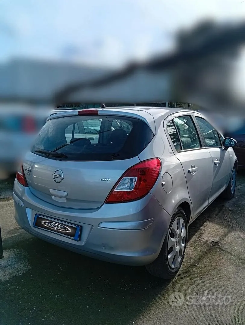 Opel Corsa 2013 photo 3