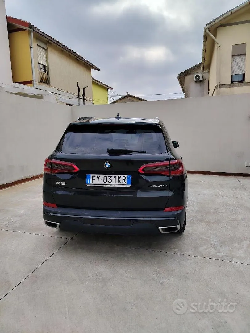 BMW X5 2019 photo 2