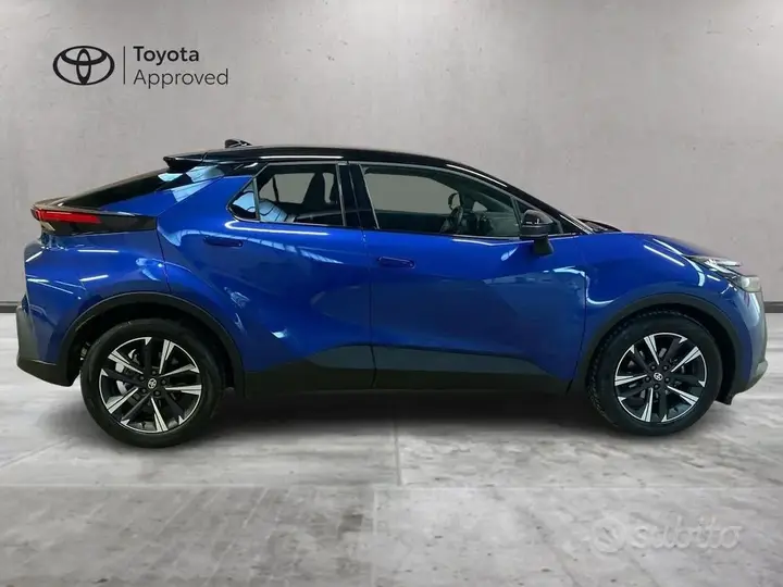 Toyota C-Hr 2025 photo 4