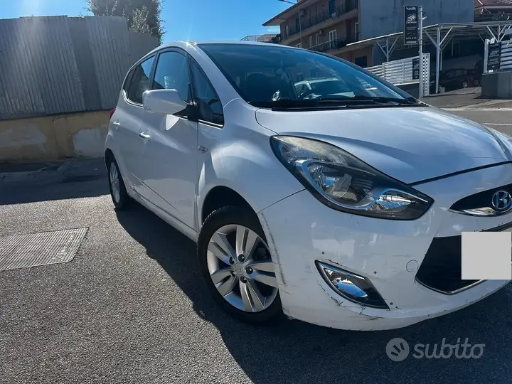 Hyundai Ix20 2011 photo 3