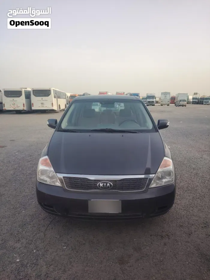 Kia Carnival 2014 photo 4