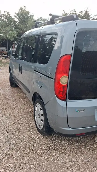 Fiat Doblo 2012 photo 3