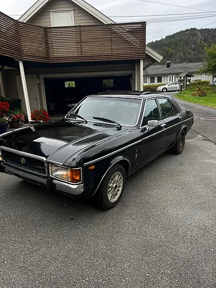 Ford Granada 1977 photo 5