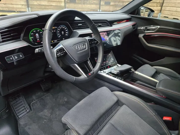 Audi E-Tron 2022 photo 3