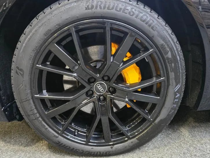Audi E-Tron 2022 photo 2