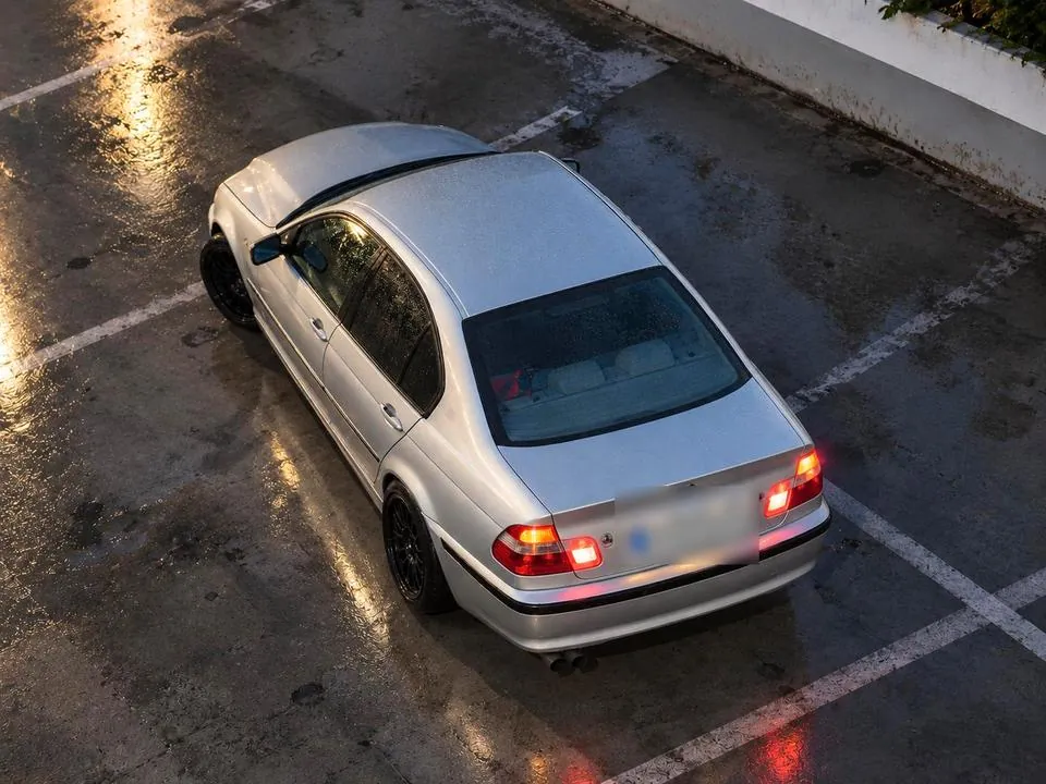 BMW E46 320I