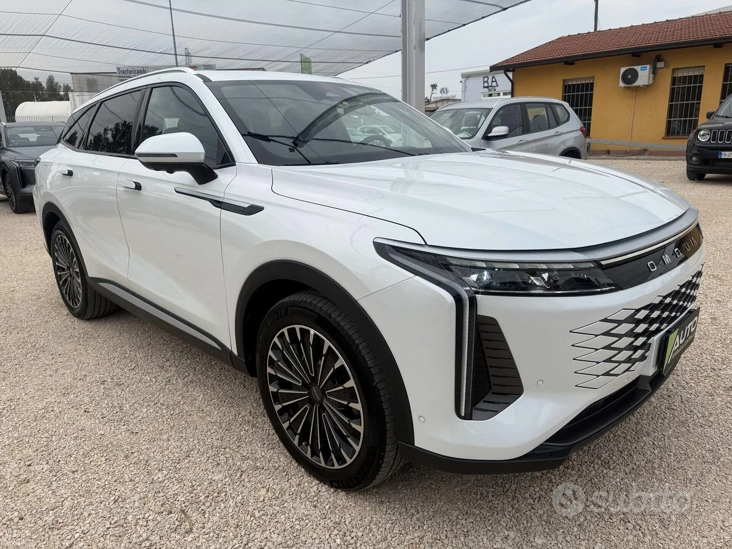 Omoda Omoda 9