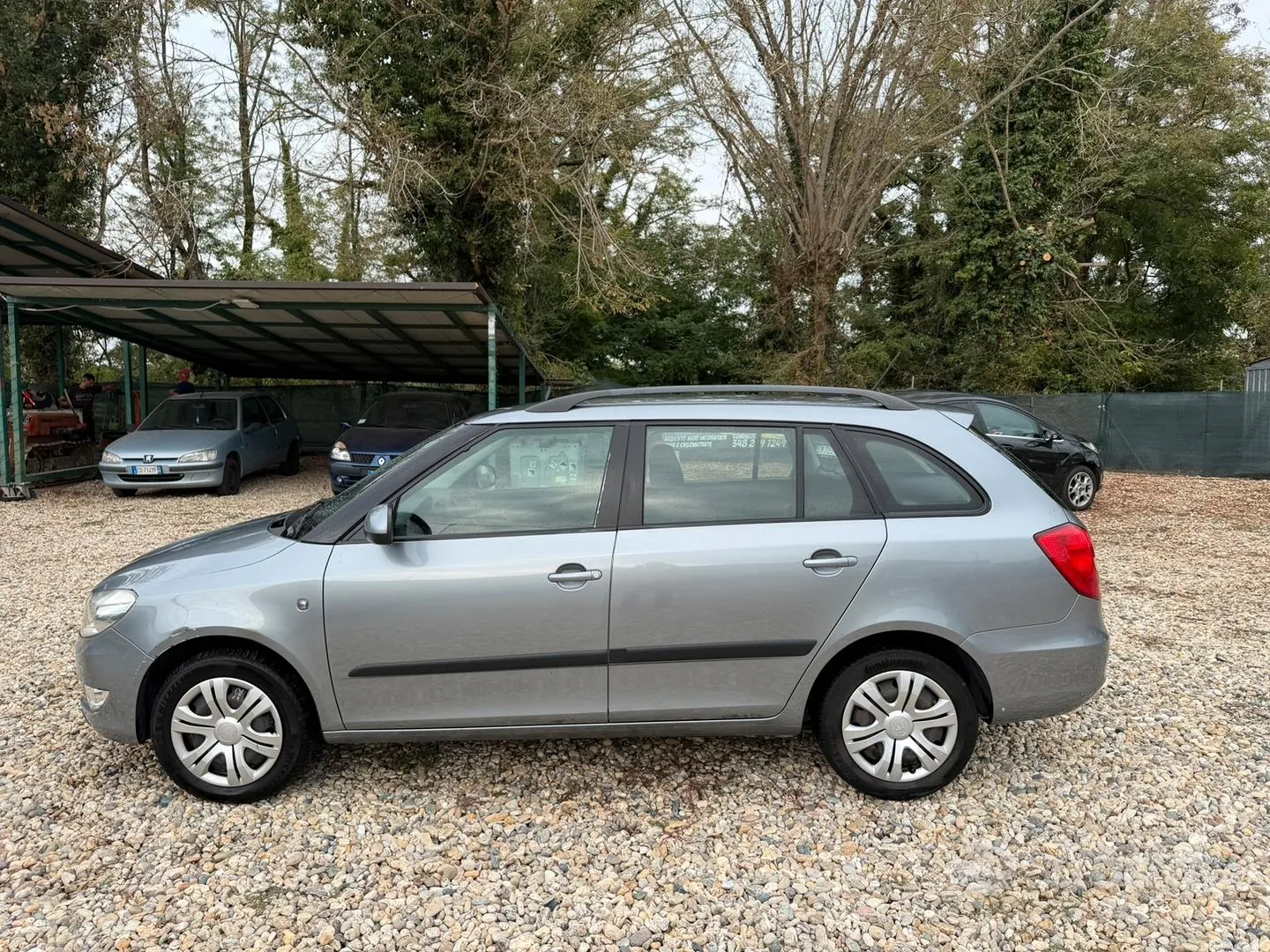 Skoda Fabia 2013 photo 3