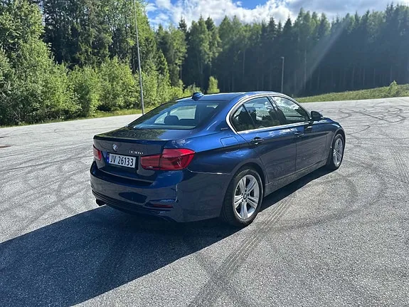 BMW 330E 2017 photo 5