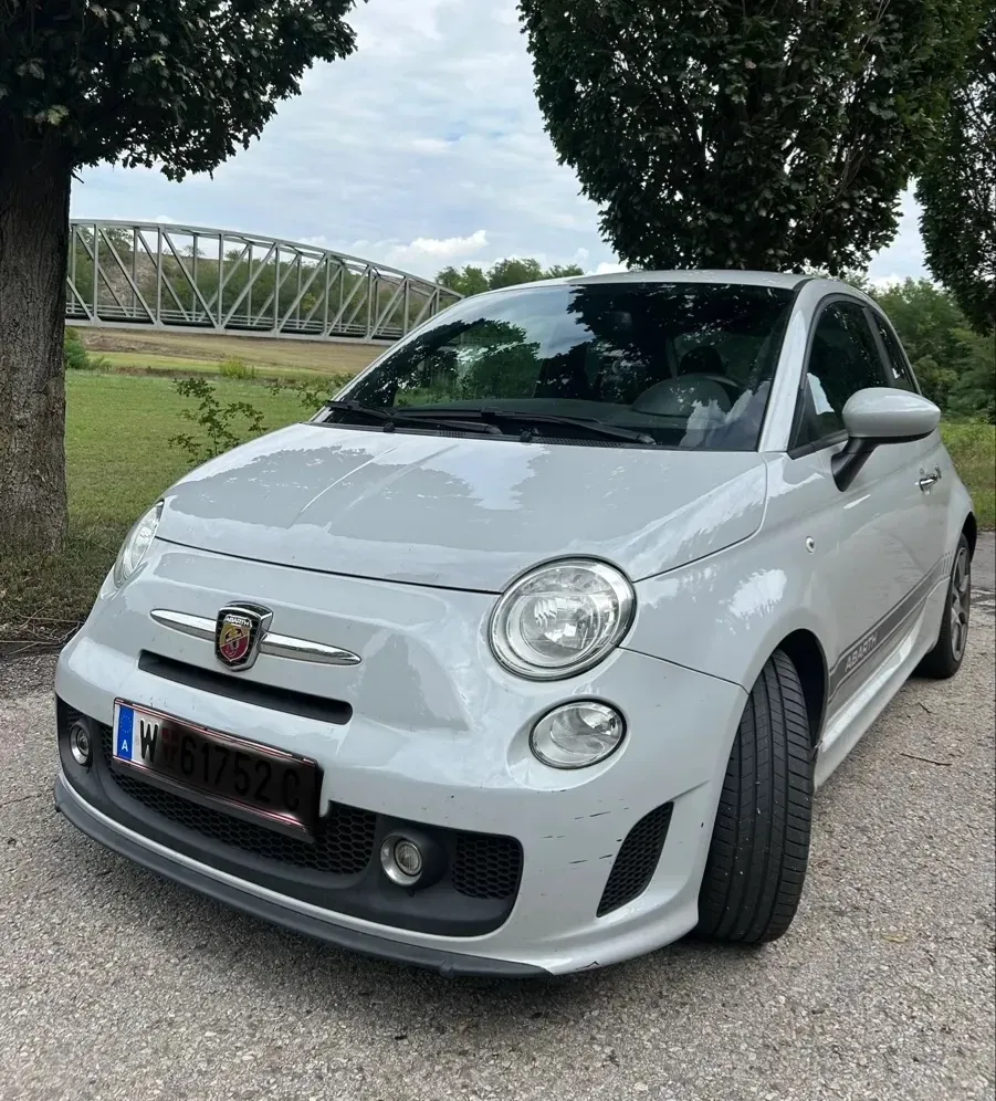 Abarth 500 2014 photo 3