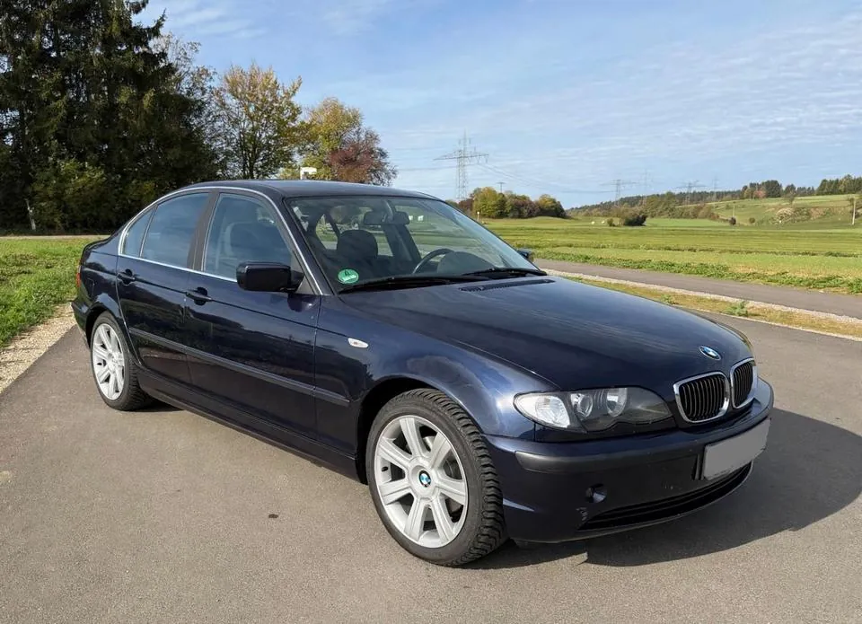 BMW 320I